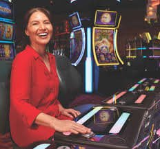 Antarmuka permainan Fish Hunter di jboltogel dengan target ikan-ikan bergerak dan sistem poin real-time